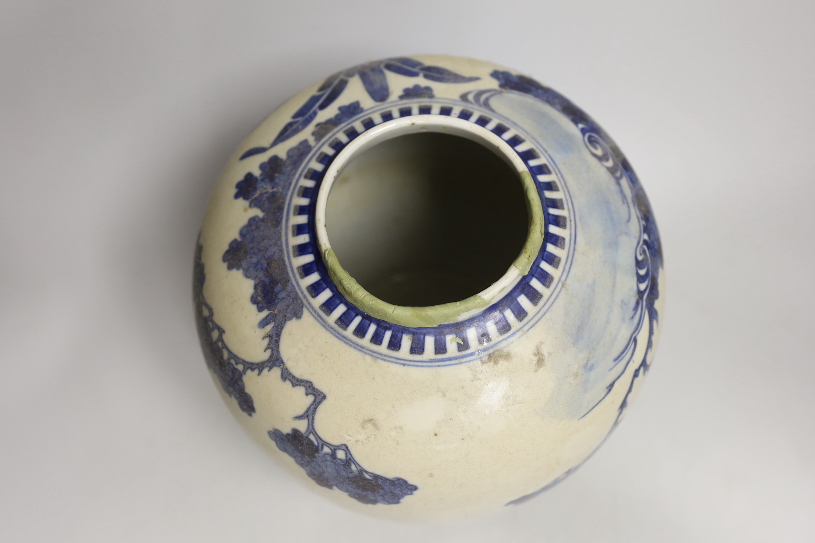 A 19th century Chinese blue and white globular jar, 25.5cm high (a.f.)